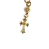 Croix en or 22 carats avec une breloque boule en or Croix en or 22 carats avec une breloque boule en or