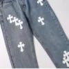 Jeans avec Cross Patch croix crucifix Chrome Hearts Jeans avec Cross Patch croix crucifix Chrome Hearts