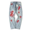 Jeans Chrome Hearts à patch rouge Jeans Chrome Hearts à patch rouge